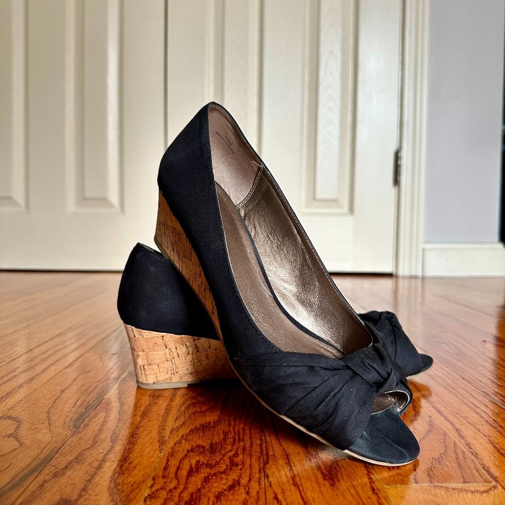Moda Reflex Grace Black Wedge Pump
